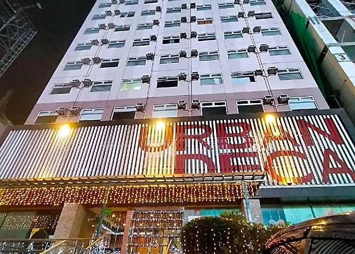 酒店 Ludy's Mandaluyong Staycation 4*