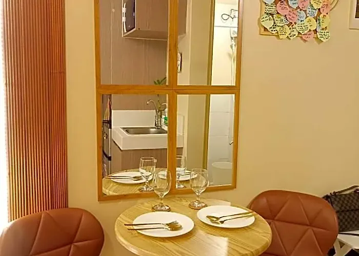 酒店 Ludy's Mandaluyong Staycation